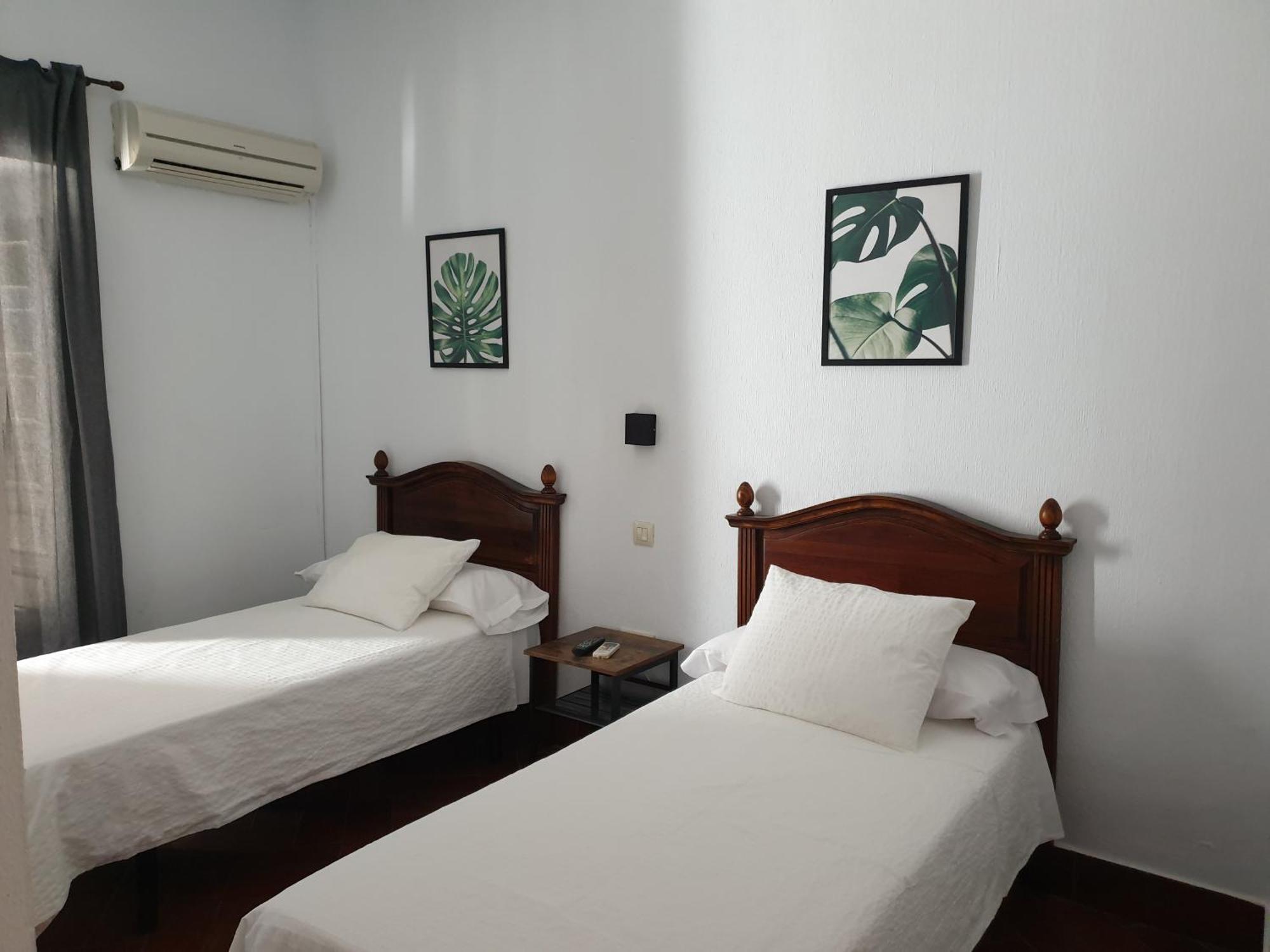 Hostal Cuzco Trujillo Habitación foto